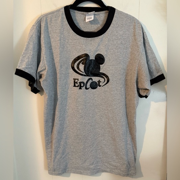 Disney World Mens VTG Mickey Mouse EPCOT Embossed Logo T-Shirt - Size L - Picture 1 of 8